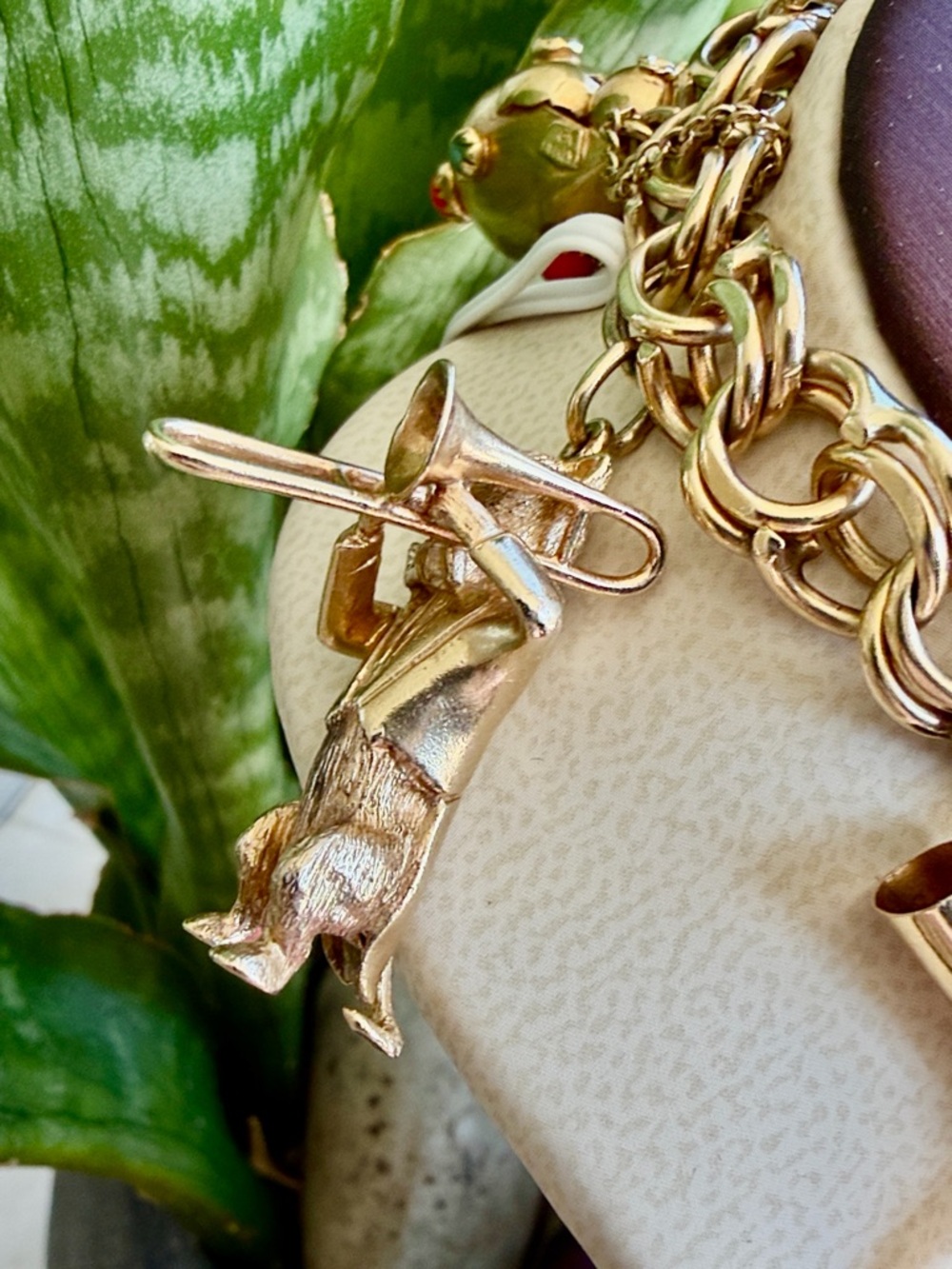 14 and 18 karat gold charm bracelet - Picture 6 of 10